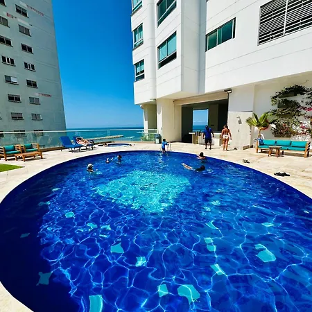 Con Vista Al Mar *